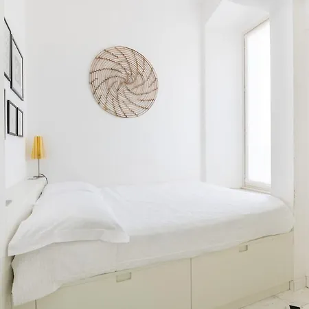 Bright Sea View Home, Steps From The *